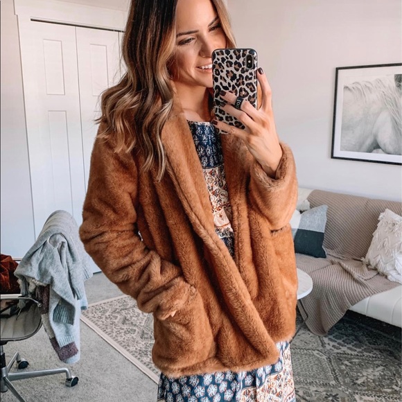 bobeau Jackets & Blazers - Bobeau faux fur jacket